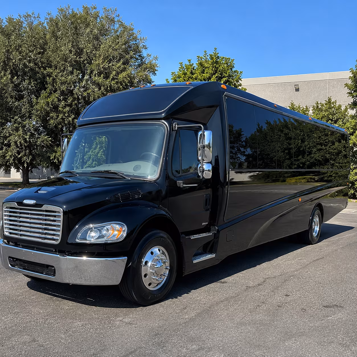 minibus rentals for walking history tours in old towne orange