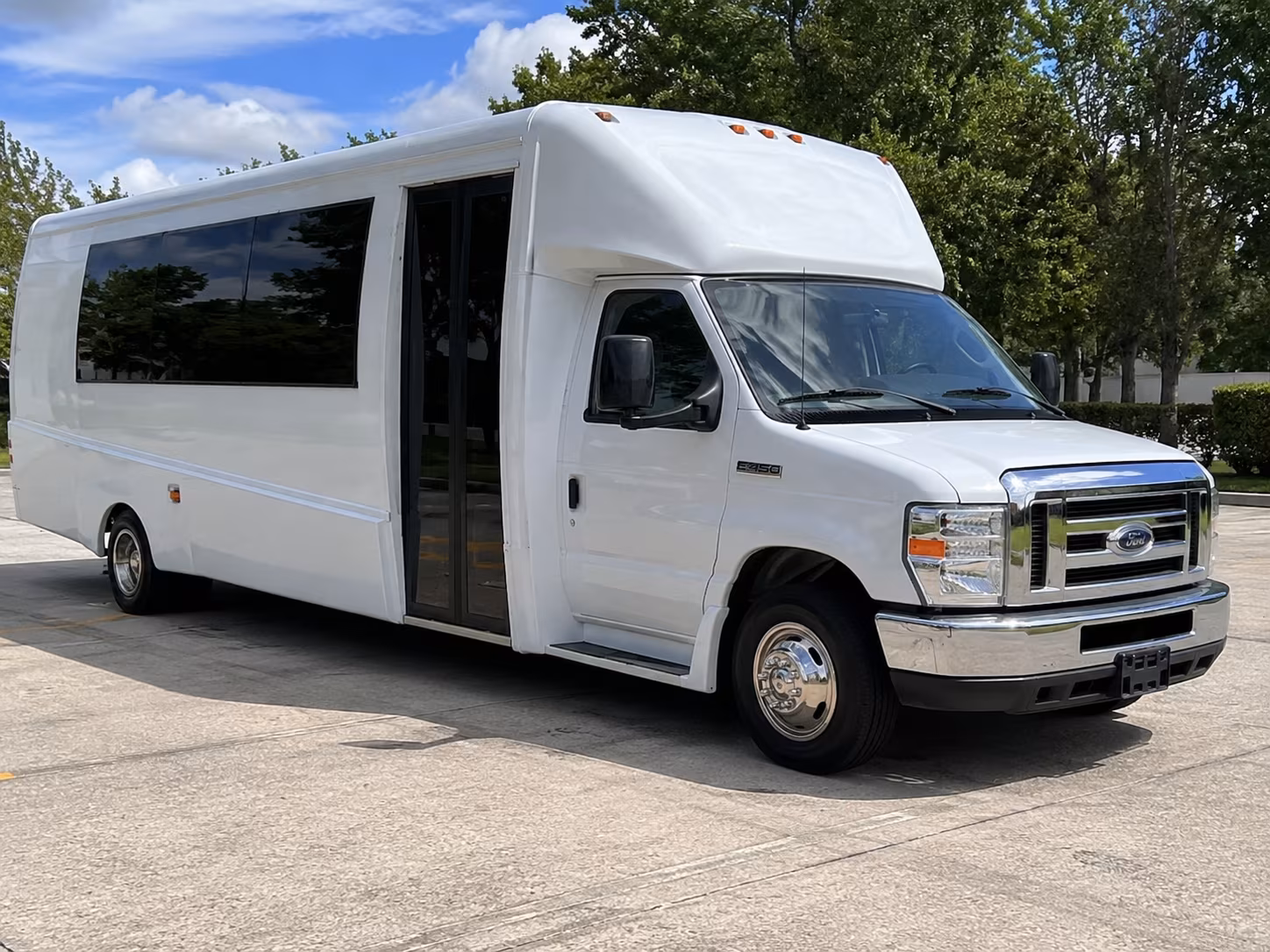 party buses for orange county bachelor and bachelorette weekends